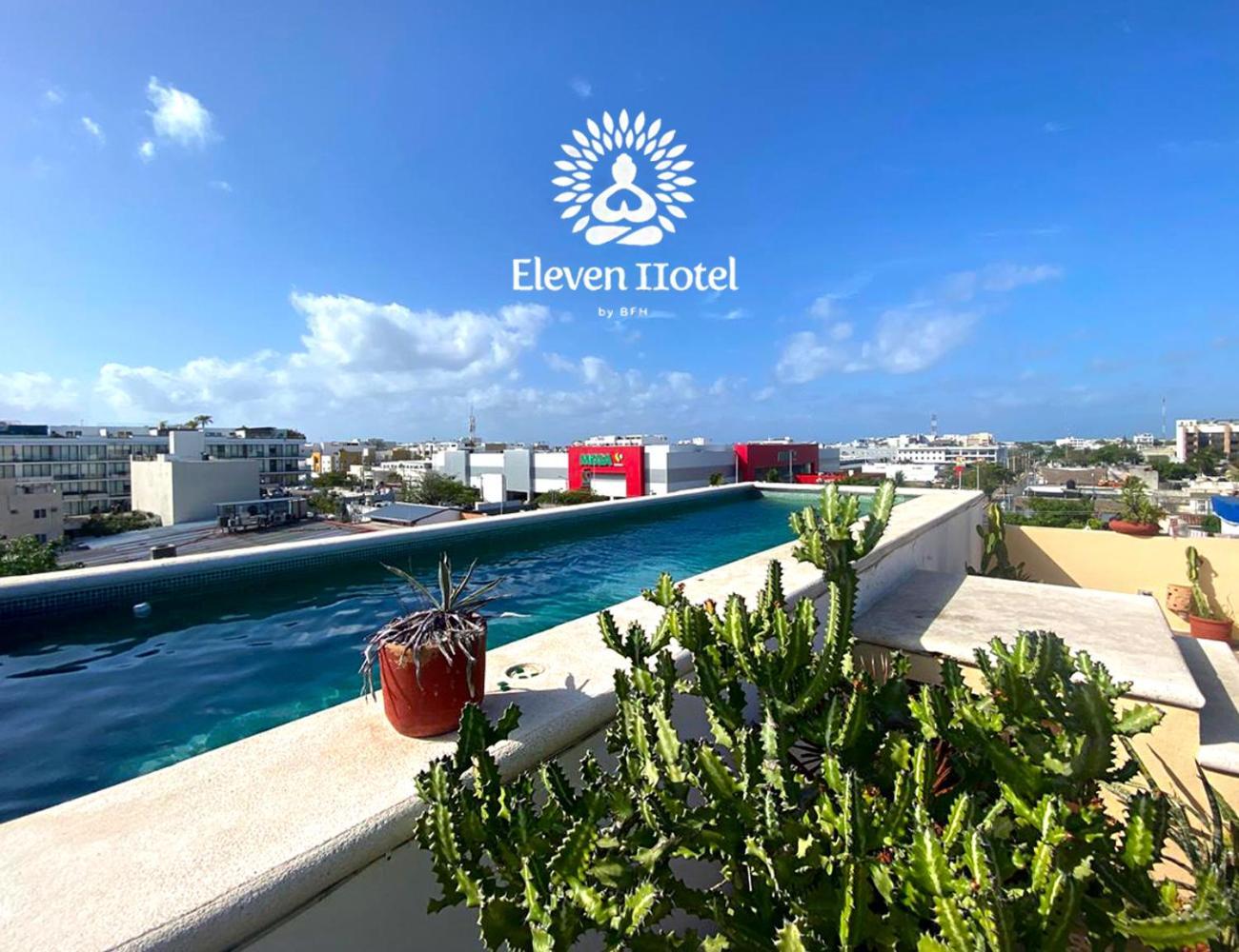Eleven Apartahotel